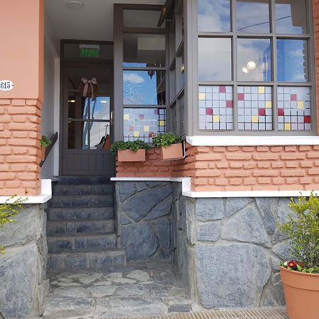 Hostal Malvinas Ushuaia Esterno foto