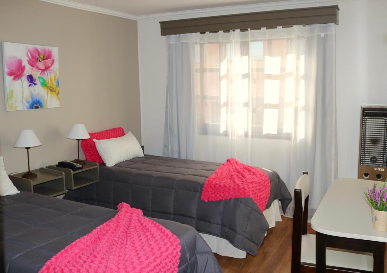 Hostal Malvinas Ushuaia Esterno foto
